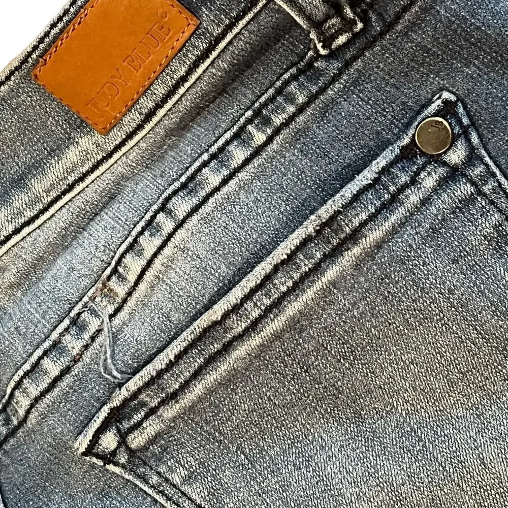 Judy Blue Skinny Fit Raw Ankle Hem Jeans Style JB8272MD Sz 13/31 RN 116380 - Picture 5 of 10